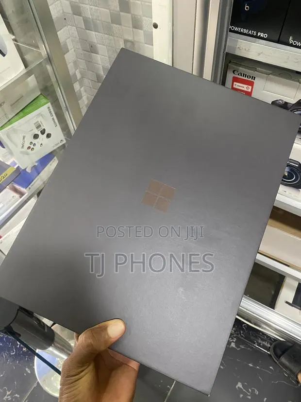 New Microsoft Surface Laptop 7 16GB Qualcomm Snapdragon X Elite 512GB · Photo 1