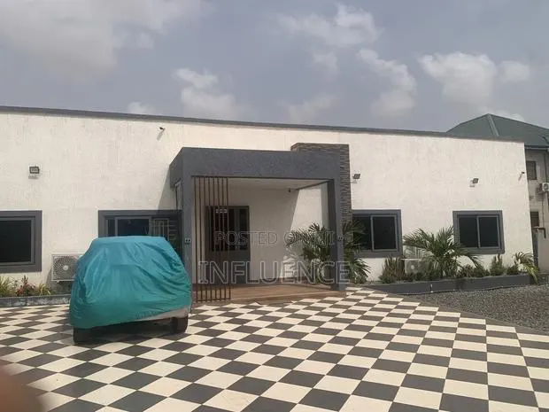 Furnished 3bdrm House in Lakeside, East Legon for rent · Photo 1