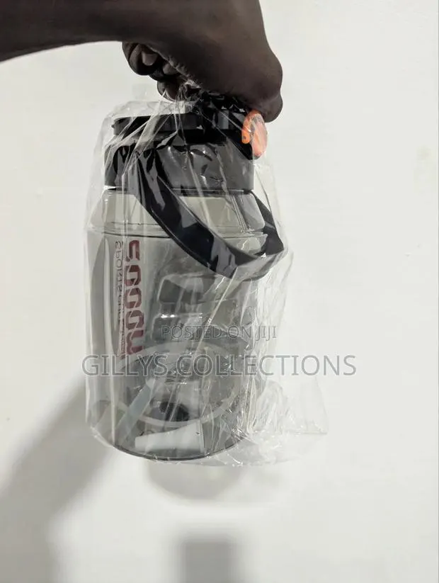 Big Size Shaker Bottle Gym Water Protein 2000ml · Photo 1