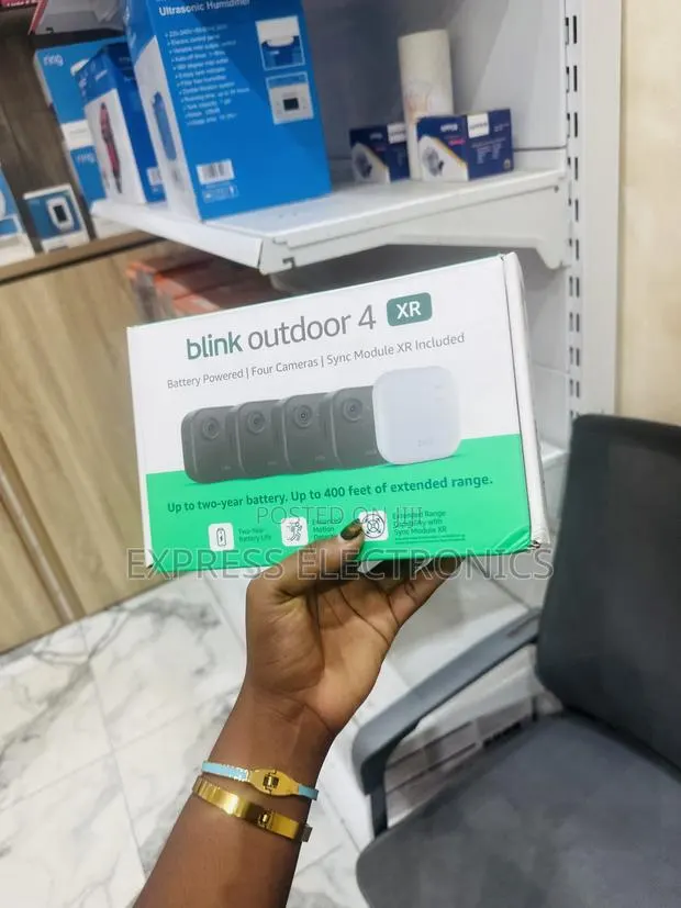 Best Buy for Less Black Outdoor Blink 4cameras · Photo 1