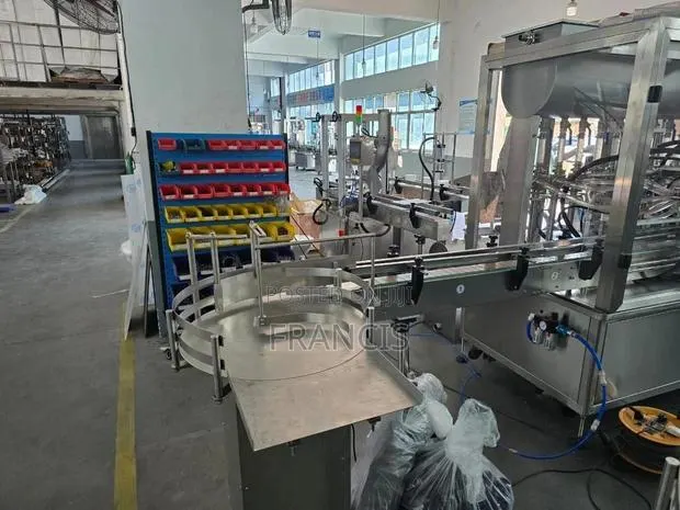 12 Head Filling Machine · Photo 2