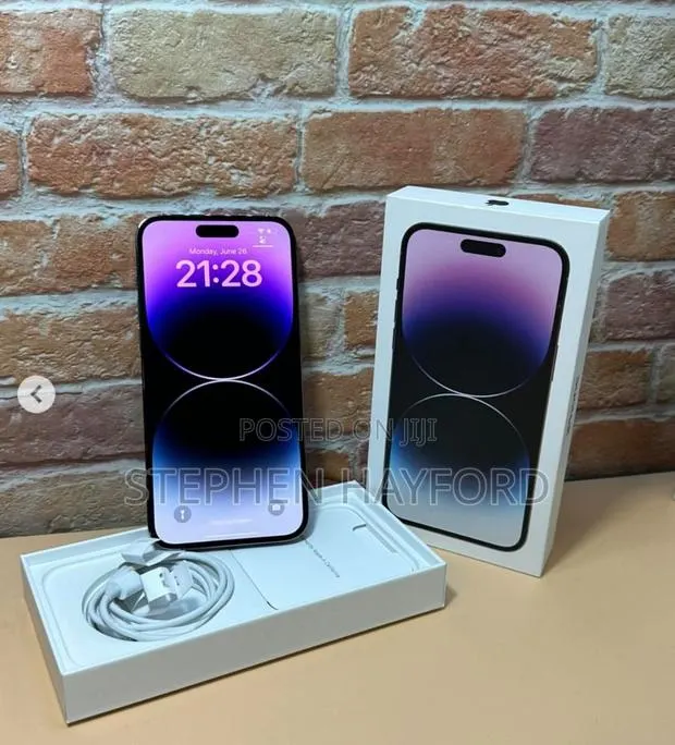 Apple iPhone 14 Pro Max 256 GB Purple · Photo 1