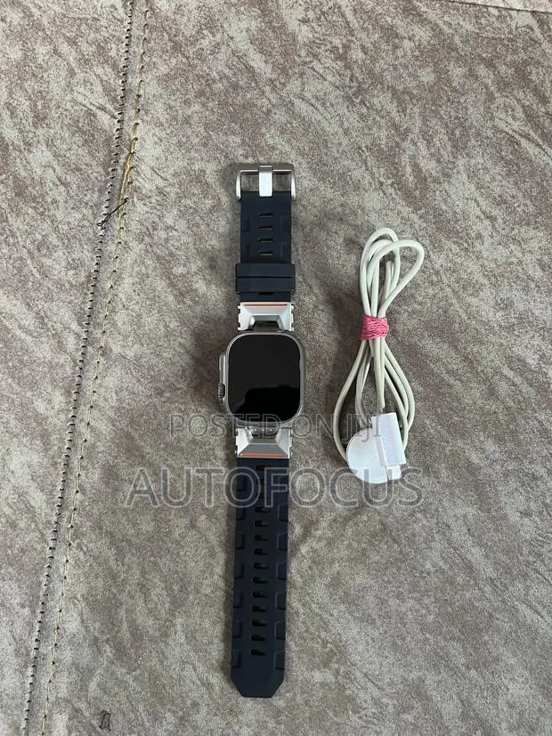 Apple Watch Ultra 1 49MM · Photo 1