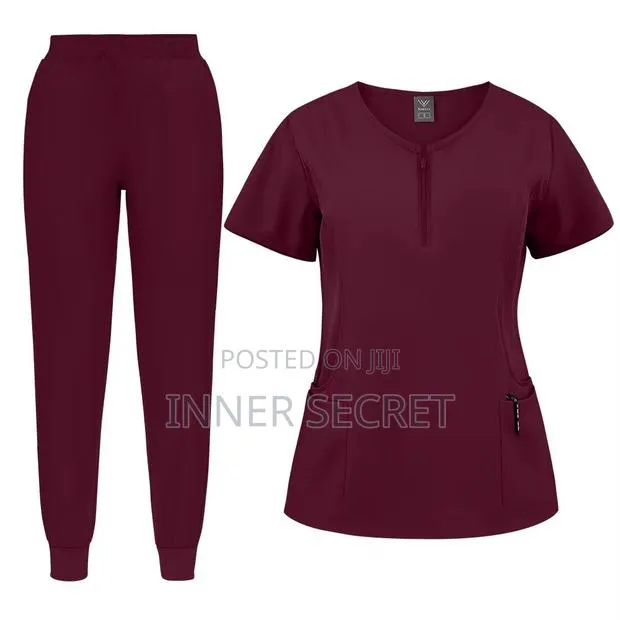 Zipneck Jogger Scrub · Photo 1