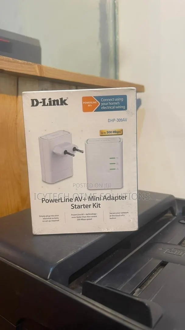 D-Link Wi-Fi Extender · Photo 1