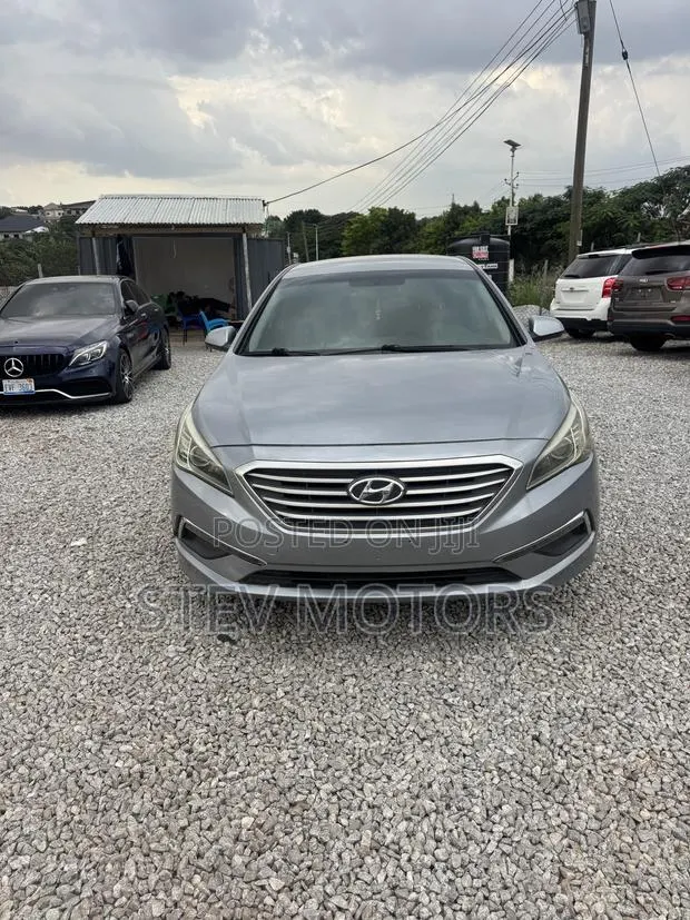Hyundai Sonata SE 2017 Silver