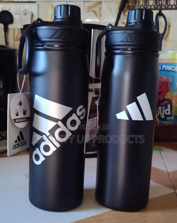 Adidas Stainless Steel Water Bottle - 600ml · Photo 1