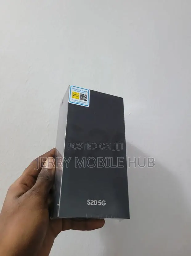 New Samsung Galaxy S20 128 GB Gray · Photo 1