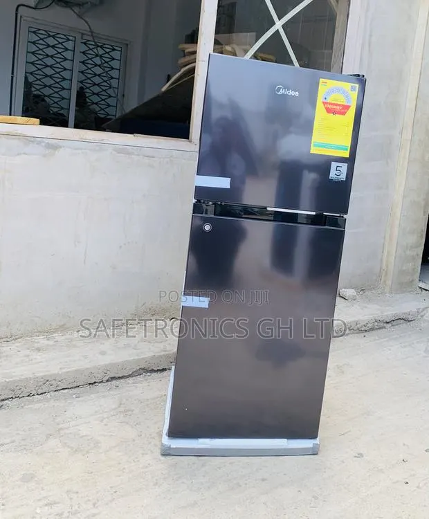Get Accurate 127l Jazz Black Top Mount Refrigerator · Photo 1