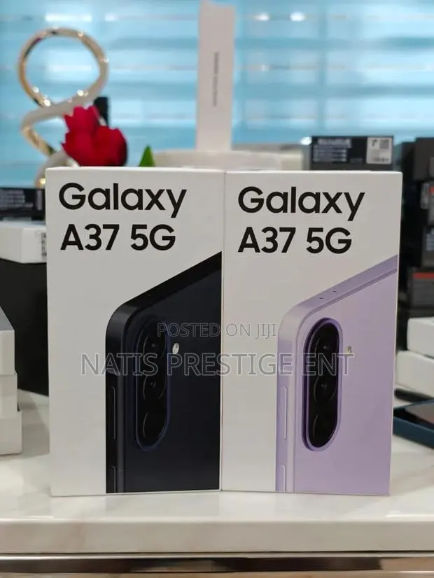 New Samsung Galaxy A37 256 GB Black · Photo 1