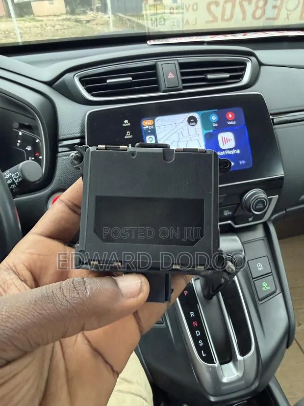 2018- 2022 Honda CRV Radar Sensor · Photo 1