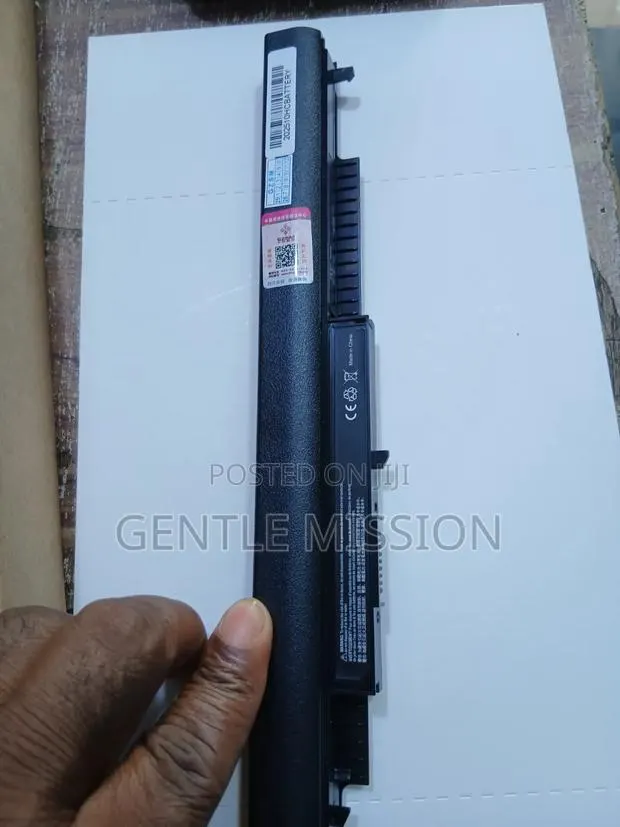 Hs04 Laptop Battery for HP · Photo 1