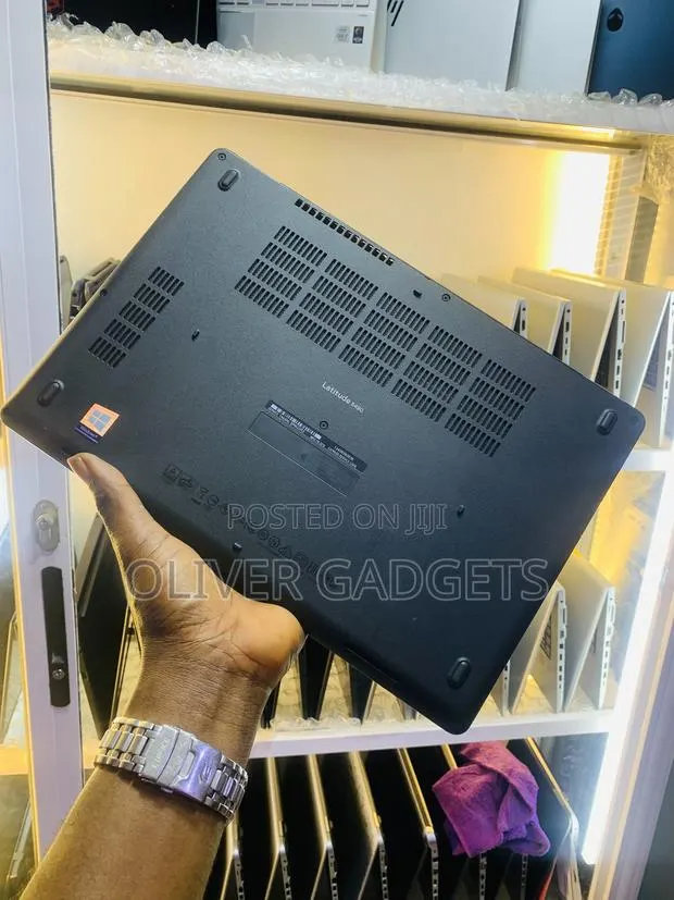 Laptop Dell Latitude 5490 8GB Intel Core i5 SSD 256GB · Photo 1