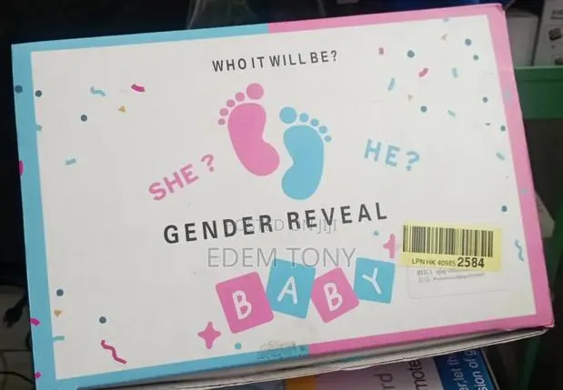 Gender Reveal Inflatable Baby Costume for Baby Shower · Photo 2