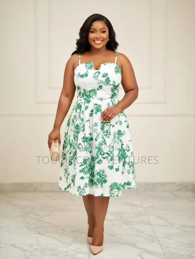 Fresh Green White Floral Print Spaghetti Strap Midi Dress · Photo 1