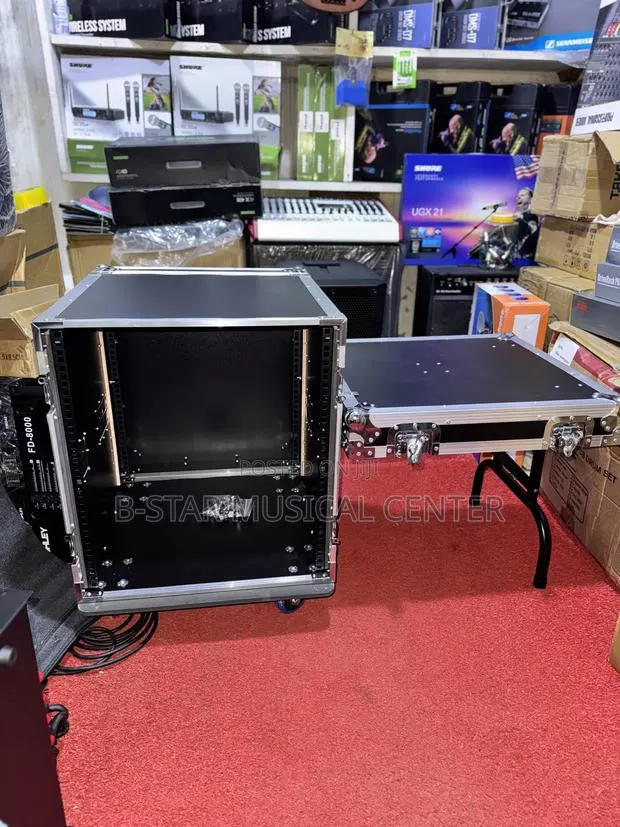 12u Amplifier Rack · Photo 1