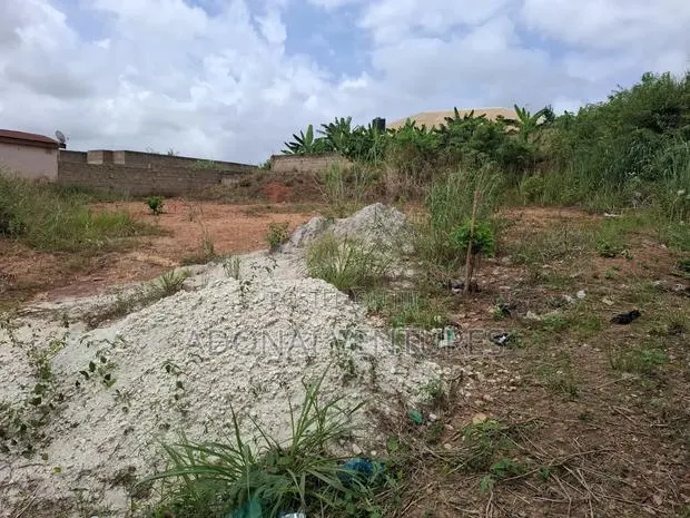 A Plot of Land for Sale in Sokoban Aboabo Kesse · Photo 1