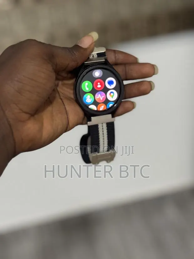 Watch 6 Classic · Photo 1