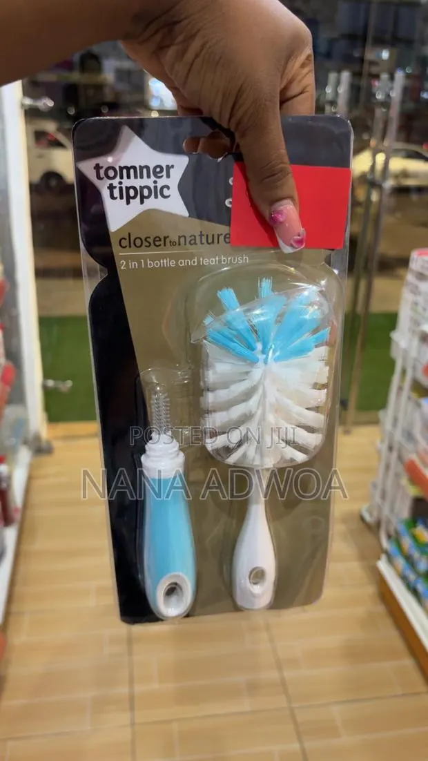 Bottle Brushes · Photo 1