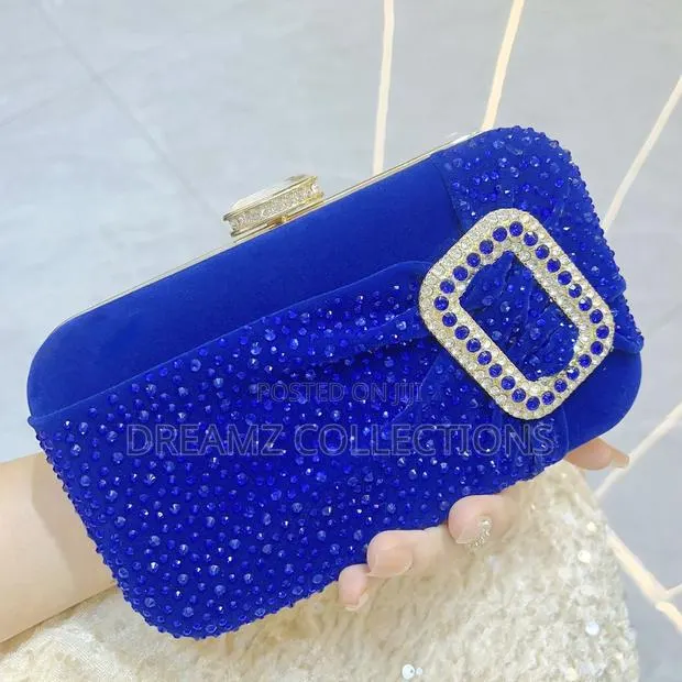 Crystal Buckle Clutch · Photo 1