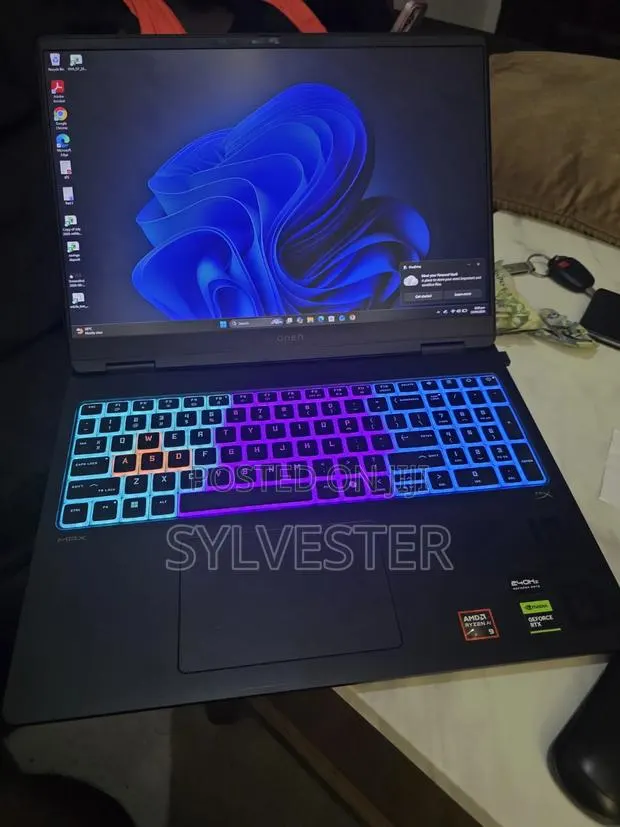 New Laptop HP Omen 16 64GB AMD Ryzen 9 SSD 1T · Photo 1