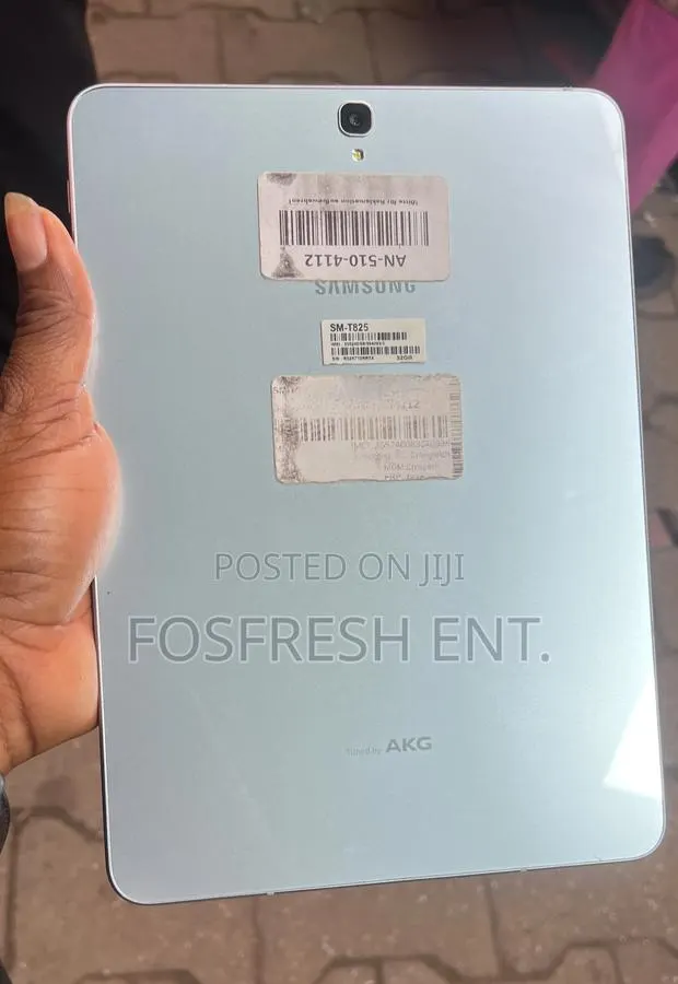 Samsung Galaxy Tab S3 9.7 32 GB · Photo 1