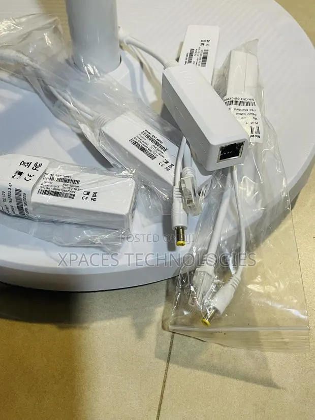 12V 2A , 19W 100Mbps Active POE Splitter , IP Camera Non-Poe Devices · Photo 1