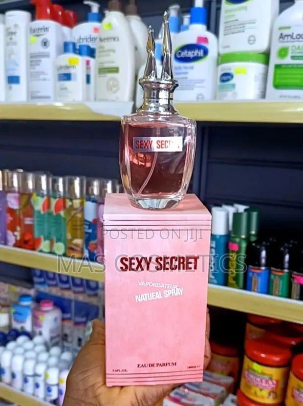 Sexy Secret · Photo 1