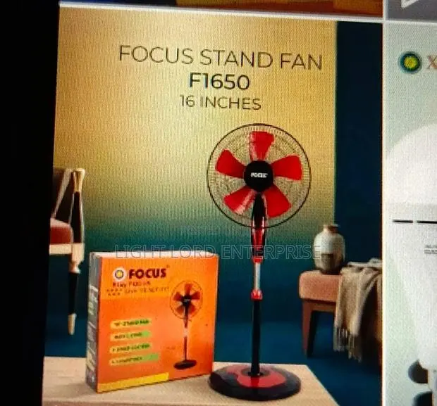 Focus Standing Fan With Remote Control · Photo 1