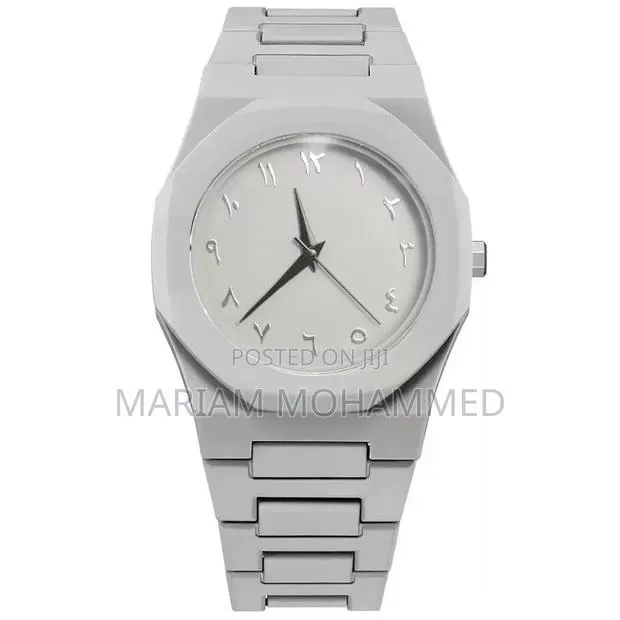 Valenzo Wrist Watch · Photo 1