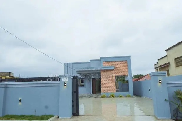 3bdrm House in Oyarifa for sale · Photo 1