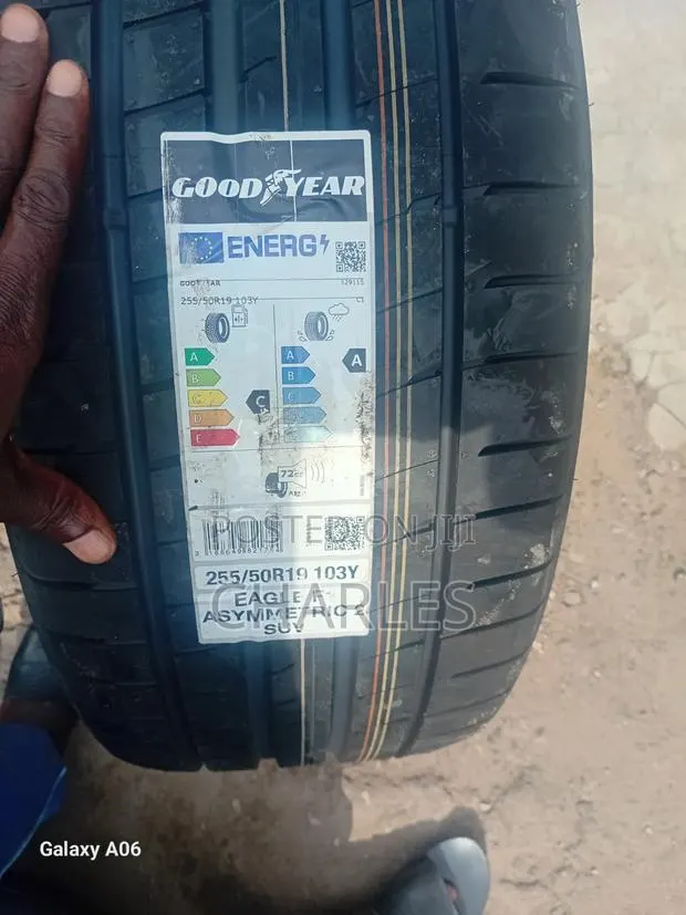255/50r19 Good Year Tyres · Photo 1
