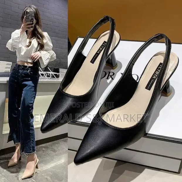 Ladies Heels/Low Heels · Photo 1