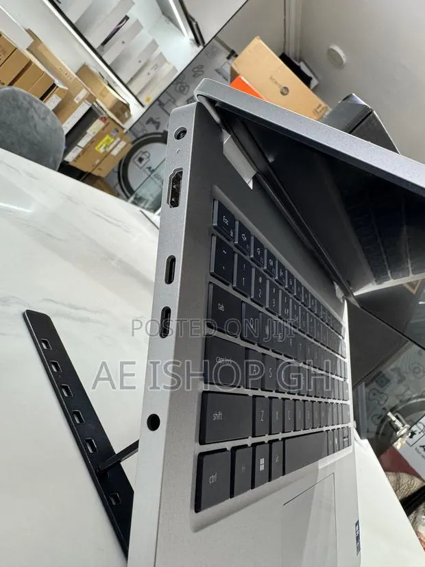 New Laptop Dell Pro 14 Premium 16GB Intel Core Ultra 5 SSD 256GB · Photo 7