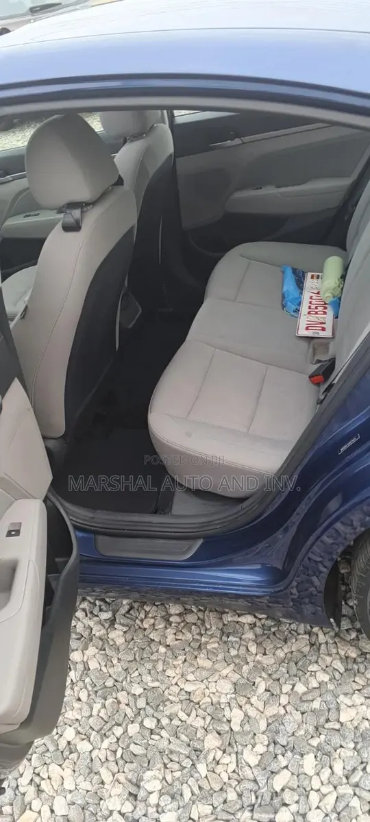 Hyundai Elantra 2018 Blue · Photo 1