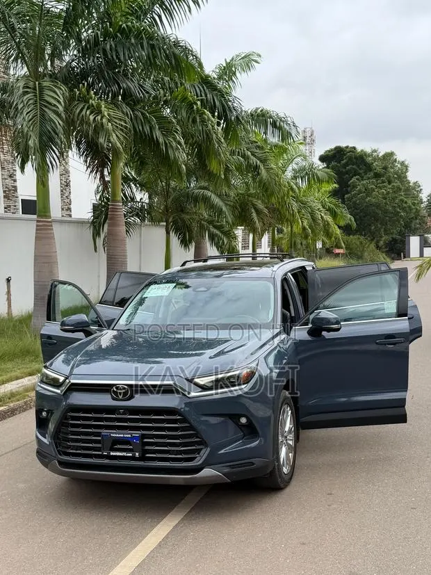 Toyota Highlander Platinum AWD 2024 Blue · Photo 1