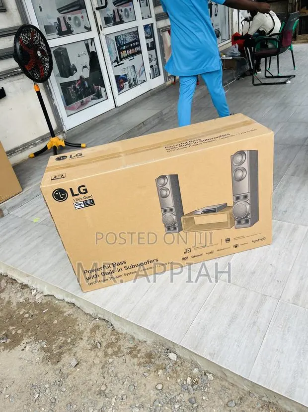 Affordable Lg Lhd687bg 4.2channel Home Theater(1250watt) · Photo 1