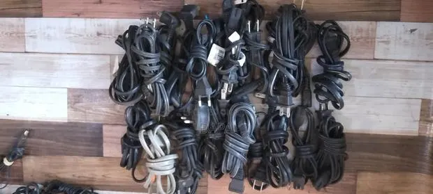 Ac Power Cables For Tvs , Laptops , Soundsystems , Amplifiers · Photo 1
