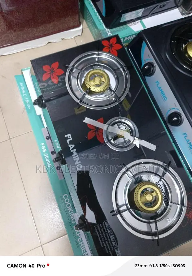 Flamino 3burner Tempered Glass Top · Photo 1