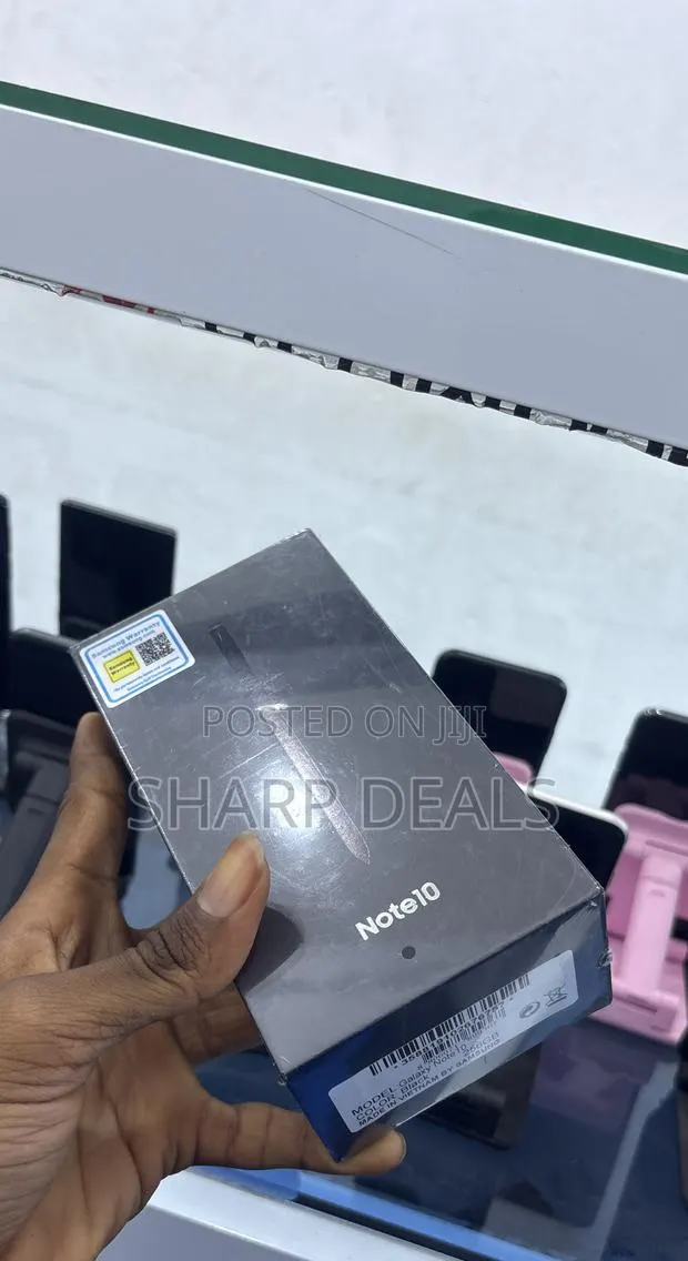 New Samsung Galaxy Note 10 5G 256 GB Black · Photo 1