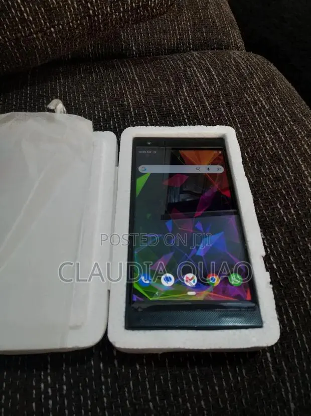 Razer Phone 2 64 GB Black · Photo 1