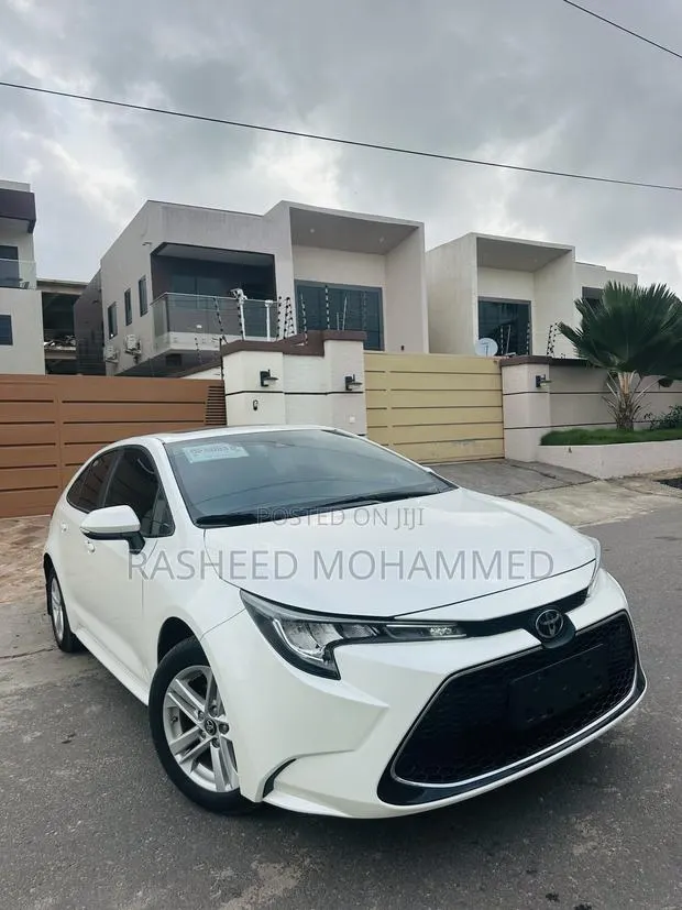 Toyota Corolla 1.6 Petrol 2020 White · Photo 1