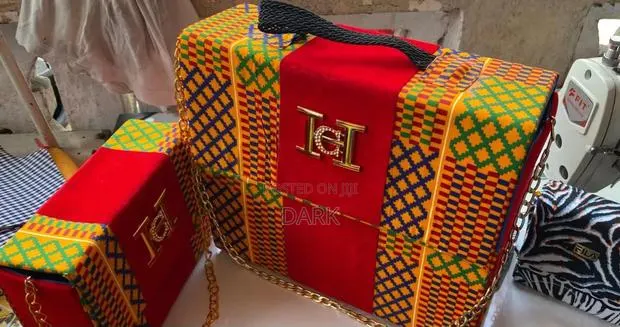Handmade African Kente Box Bags · Photo 4