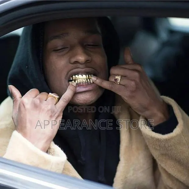 Teeth Grillz for Sales · Photo 1