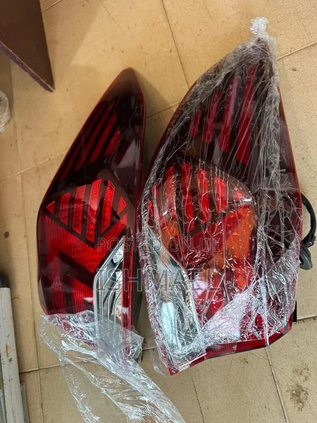 Elantra Taillight 2019 2020 · Photo 1