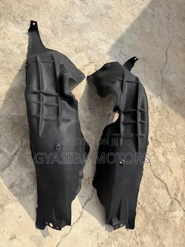 Accord 2018 - 2022 Back Fender Liner Woolen · Photo 1