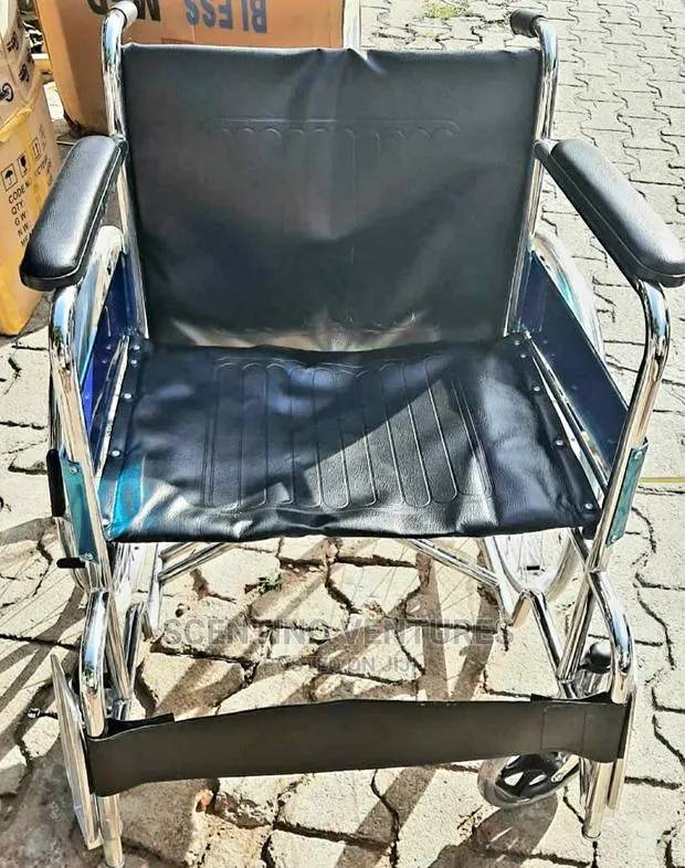 Wheelchair Big Size For Over Weight People · Photo 1