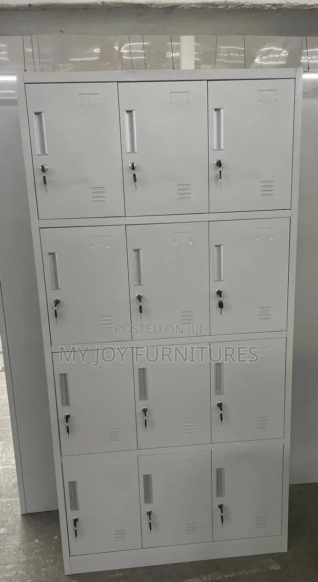 Quality 12 Locker Office Cabinet · Photo 1