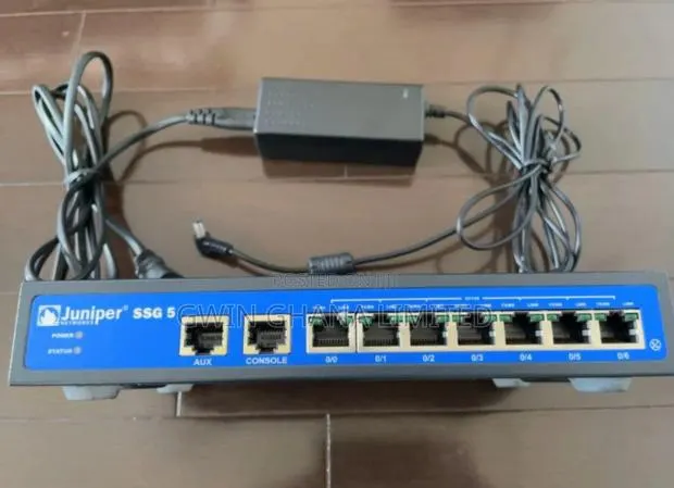 Juniper Netscreen SSG-5 Network Firewall VPN Security Appliance SSG-5 · Photo 1