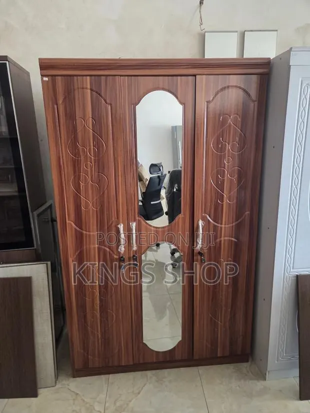 Wood Wardrobe 3in1 · Photo 1